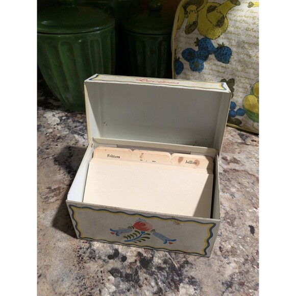 Vintage White Ohio Art Co Tin Litho Recipe Box Metal Toleware PA Dutch Grandma - Picture 4 of 11